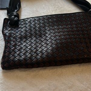 Bottega Veneta Black and Brown Intrecciato Shoulder Bag
